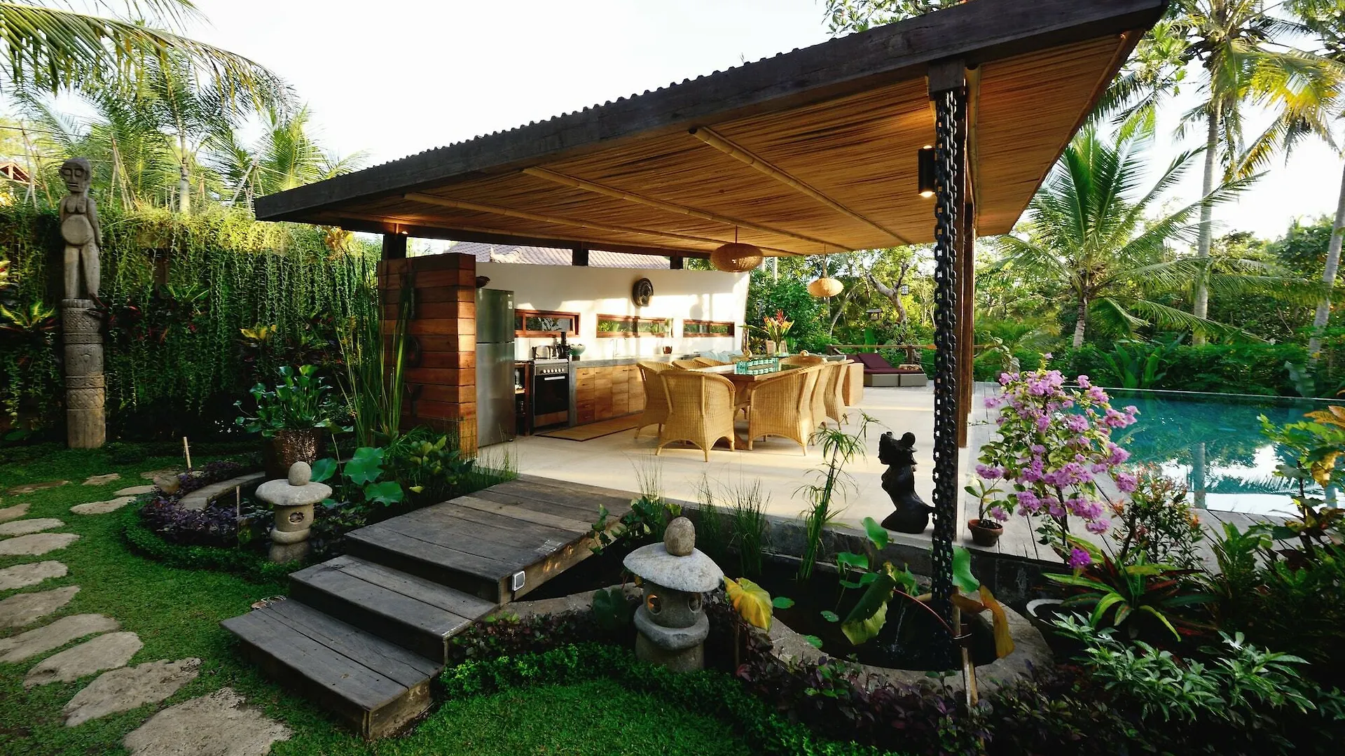 Villa Mana Boutique Ubud Indonesia